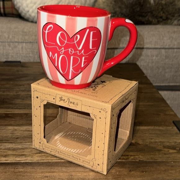 NWT Glory Haus Red/White Heart Lg Coffee/Tea Mug Cup ‘LOVE YOU MORE’ Kalyn Dunks - Picture 1 of 16
